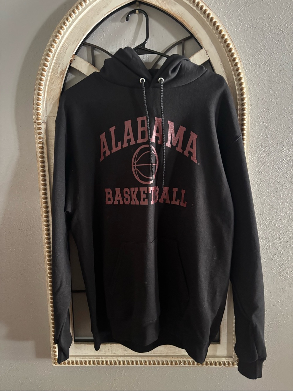 Champion Black Hoodie with Maroon Alabama Basketball Logo NWOT Large